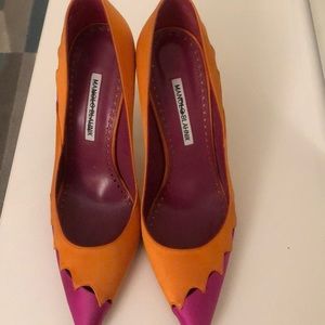 *Never worn* Manolo Blahnik BB Heels